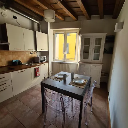 شقة Dimora San Bernardino *